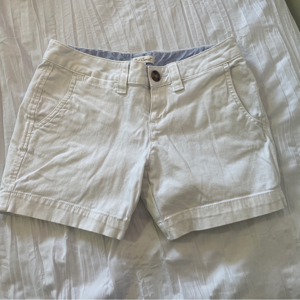 Red Camel white shorts